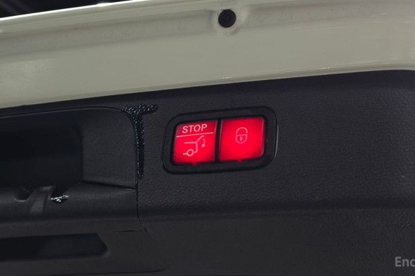 2022 Mercedes-Benz GLC с пробегом 53 915 км