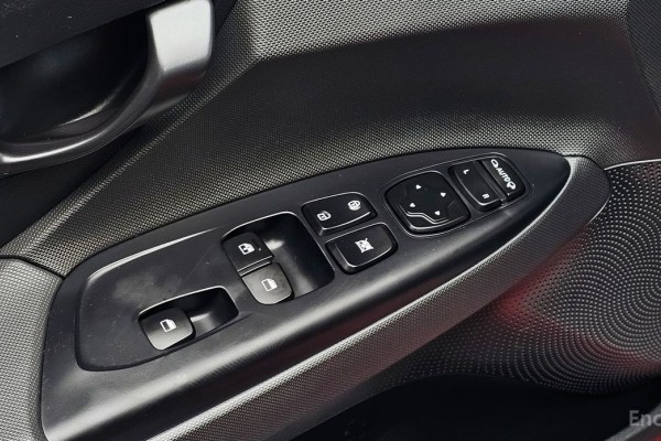 2021 Hyundai Veloster с пробегом 46 319 км