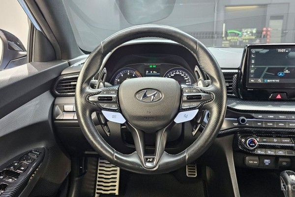 2021 Hyundai Veloster с пробегом 70 818 км