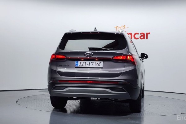 2021 Hyundai Santa Fe с пробегом 54 097 км