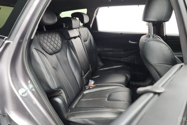 2021 Hyundai Santa Fe с пробегом 54 097 км