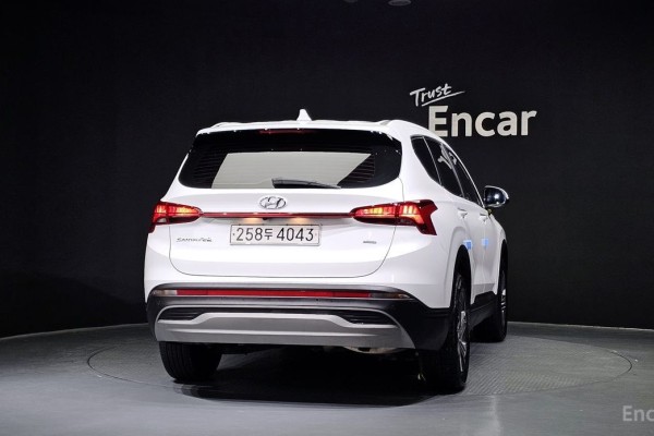 2022 Hyundai Santa Fe с пробегом 112 405 км