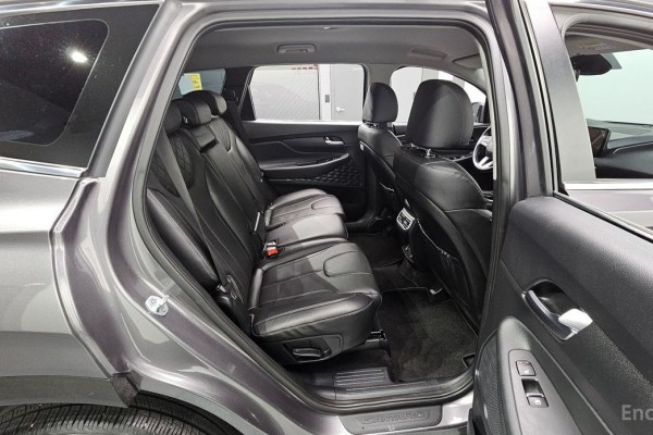 2021 Hyundai Santa Fe с пробегом 71 126 км