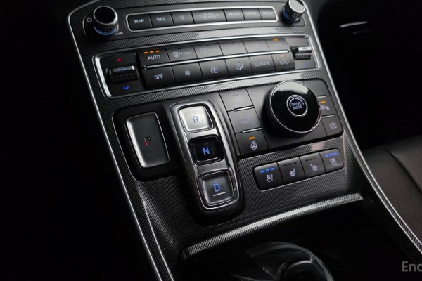 2022 Hyundai Santa Fe с пробегом 79 601 км