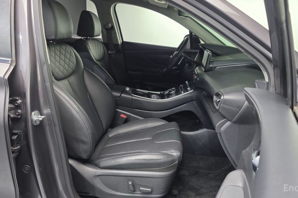 2022 Hyundai Santa Fe с пробегом 79 601 км