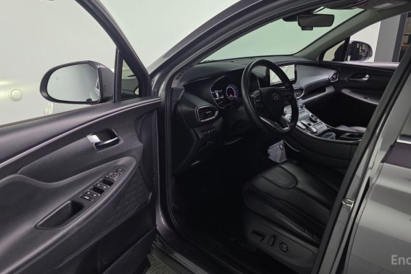 2022 Hyundai Santa Fe с пробегом 79 601 км