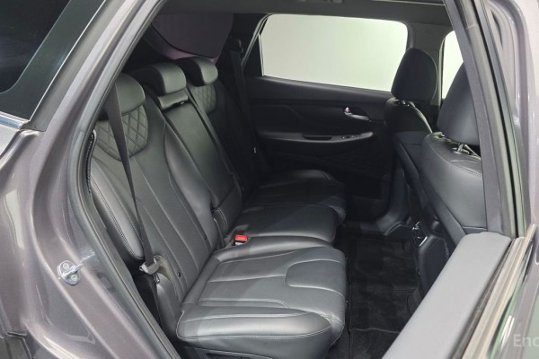 2022 Hyundai Santa Fe с пробегом 79 601 км