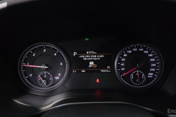 2022 Hyundai Santa Fe с пробегом 98 554 км