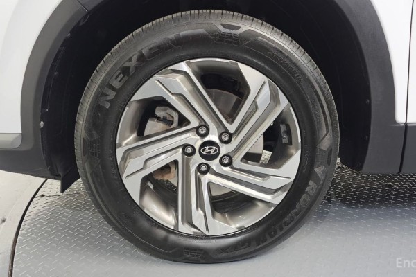 2021 Hyundai Santa Fe с пробегом 57 642 км