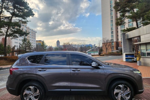 2022 Hyundai Santa Fe с пробегом 63 217 км