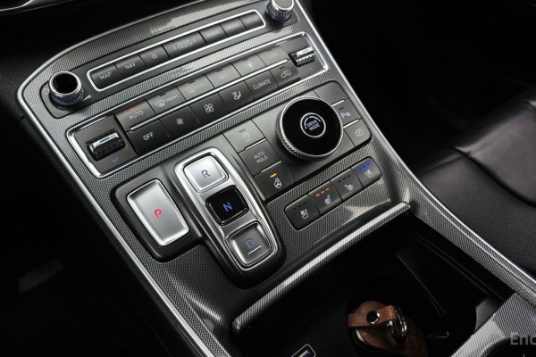 2021 Hyundai Santa Fe с пробегом 40 734 км