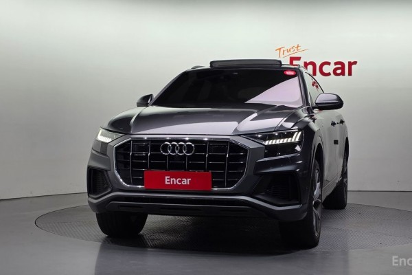 2021 Audi Q8 с пробегом 86 608 км