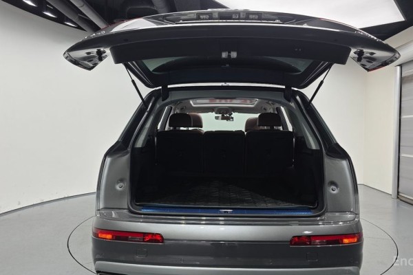 2019 Audi Q7 с пробегом 57 501 км