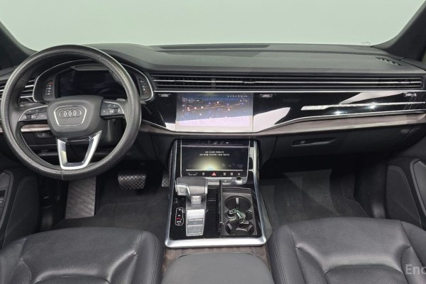 2021 Audi Q7 с пробегом 50 643 км