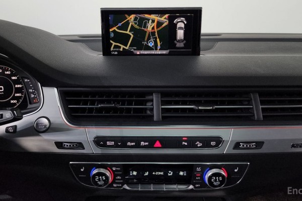 2019 Audi Q7 с пробегом 89 942 км