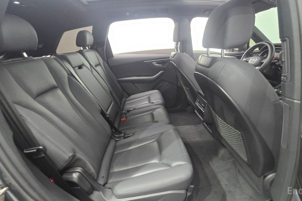 2021 Audi Q7 с пробегом 50 643 км
