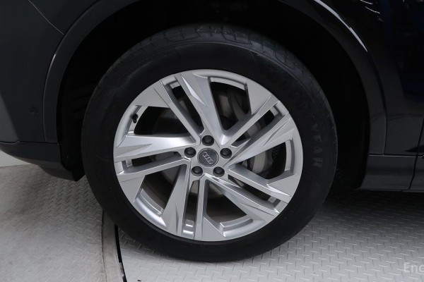 2021 Audi Q7 с пробегом 28 602 км