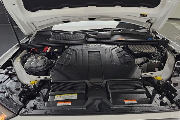 2020 Audi Q7 с пробегом 47 077 км