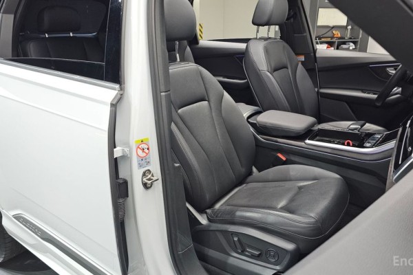 2020 Audi Q7 с пробегом 47 077 км