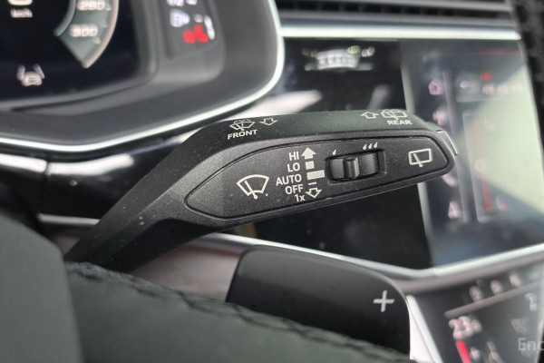 2021 Audi Q7 с пробегом 50 643 км