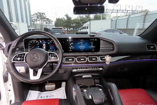 2021 Mercedes-Benz GLE с пробегом 83 387 км