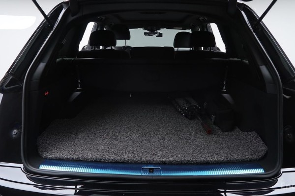 2021 Audi Q7 с пробегом 28 602 км