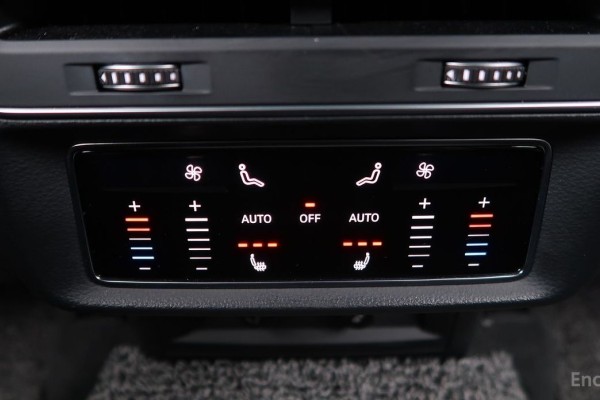 2021 Audi Q7 с пробегом 28 602 км