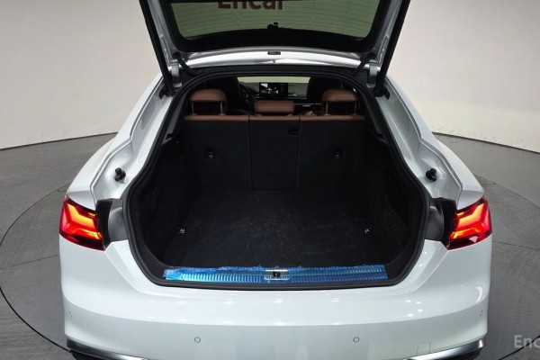 2021 Audi A5 с пробегом 51 201 км