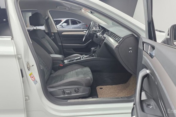 2022 Volkswagen Passat с пробегом 29 313 км