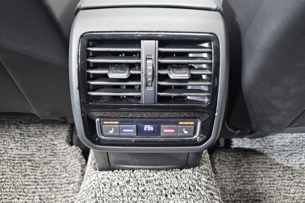 2021 Volkswagen Passat с пробегом 12 842 км