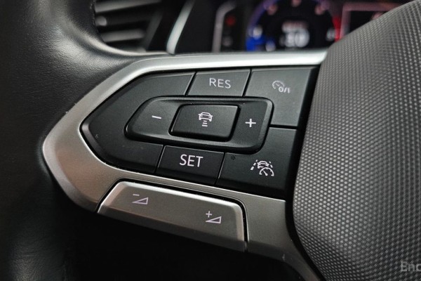 2021 Volkswagen Passat с пробегом 76 654 км