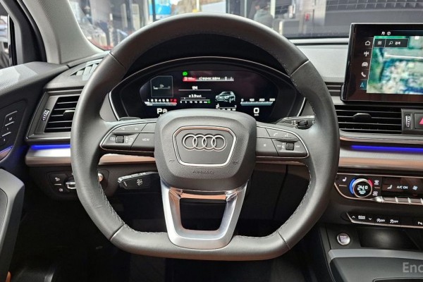 2023 Audi Q5 с пробегом 8 330 км