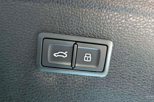 2023 Audi Q5 с пробегом 8 330 км