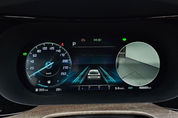 2021 Kia K5 с пробегом 48 889 км