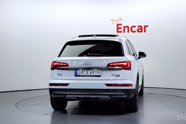 2023 Audi Q5 с пробегом 38 843 км