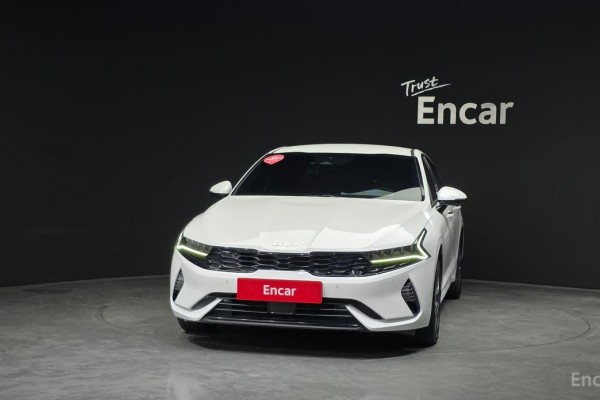 2022 Kia K5 с пробегом 100 885 км