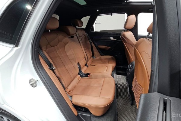 2023 Audi Q5 с пробегом 49 834 км