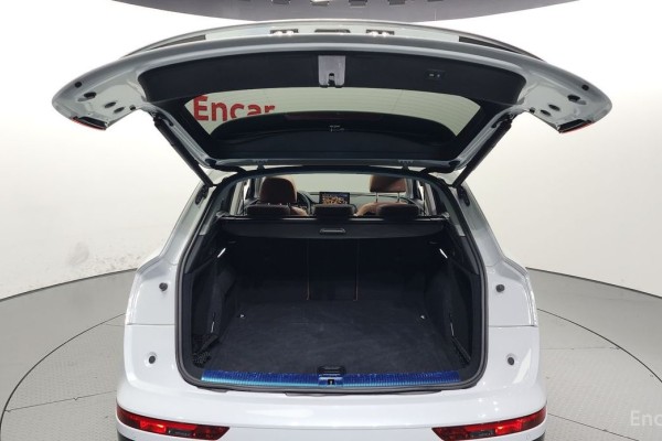 2023 Audi Q5 с пробегом 38 843 км