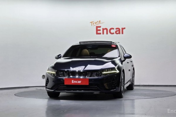 2021 Kia K5 с пробегом 64 142 км