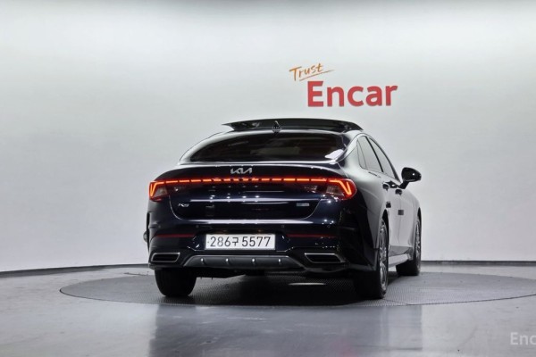 2021 Kia K5 с пробегом 64 142 км