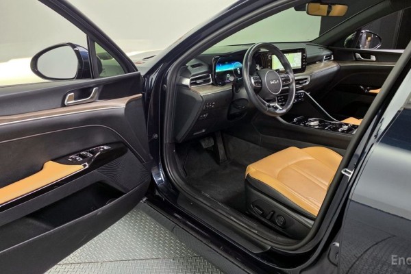 2021 Kia K5 с пробегом 64 142 км