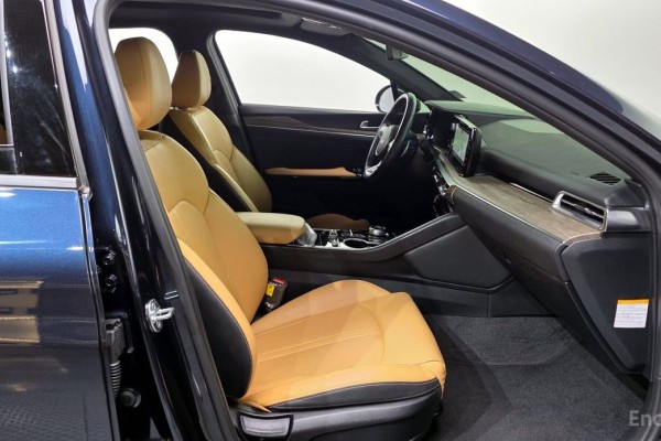 2021 Kia K5 с пробегом 64 142 км