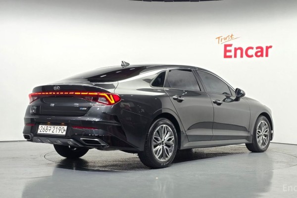 2021 Kia K5 с пробегом 57 135 км