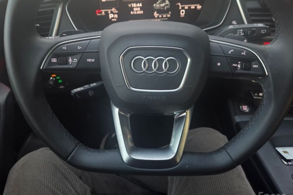 2022 Audi Q5 с пробегом 45 600 км