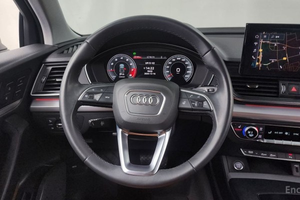 2021 Audi Q5 с пробегом 46 683 км