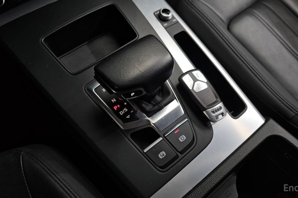 2021 Audi Q5 с пробегом 67 557 км