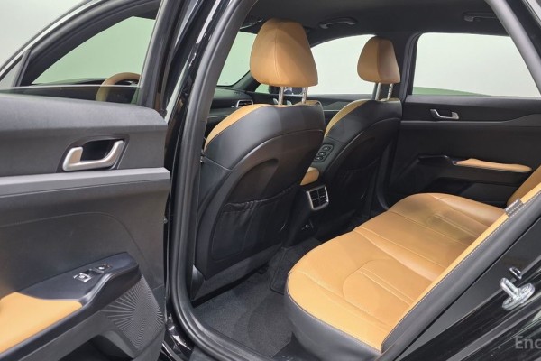 2021 Kia K5 с пробегом 106 917 км