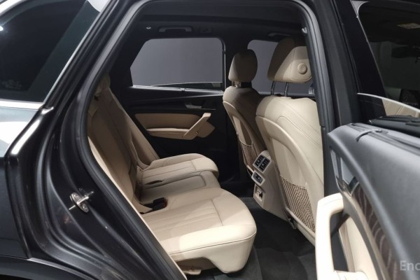 2023 Audi Q5 с пробегом 53 818 км