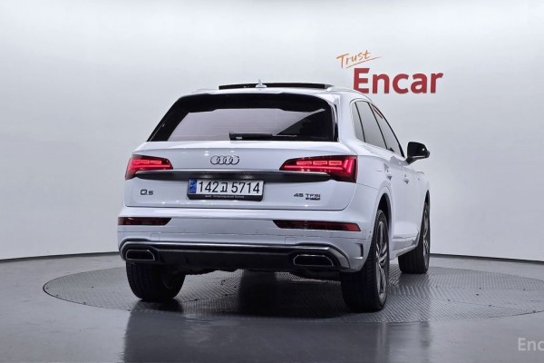 2023 Audi Q5 с пробегом 21 874 км