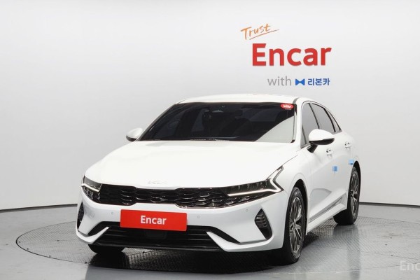 2022 Kia K5 с пробегом 114 746 км